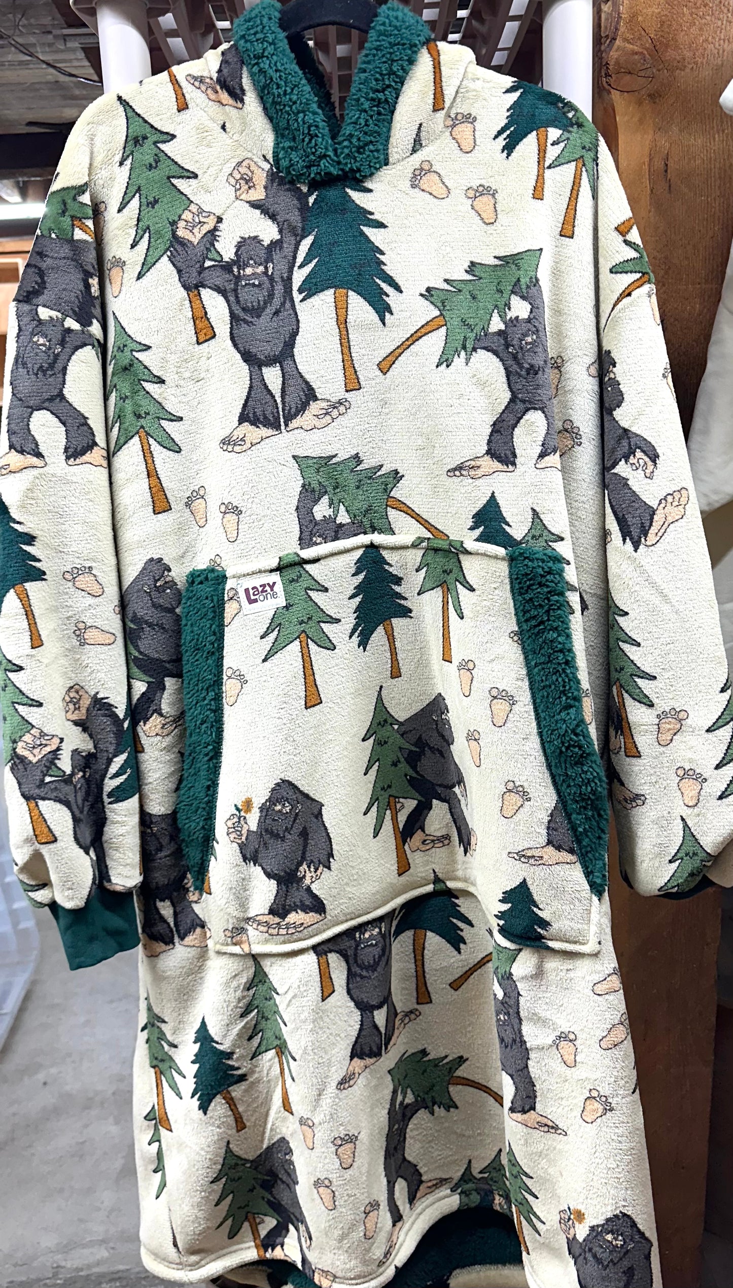 LO Bigfoot Blanket Hoodie