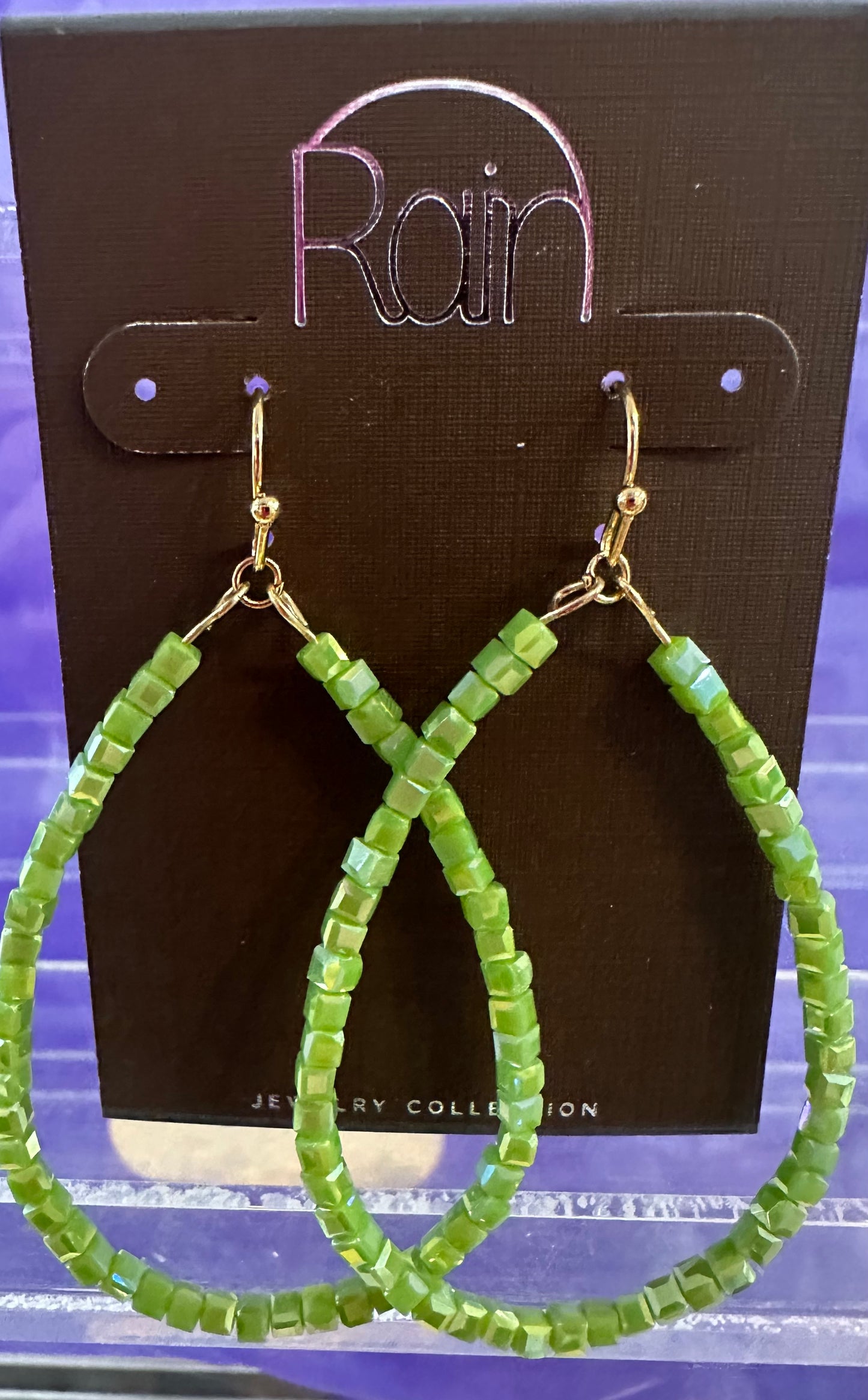 Grass Green Bead Teardrop Rain Earrings