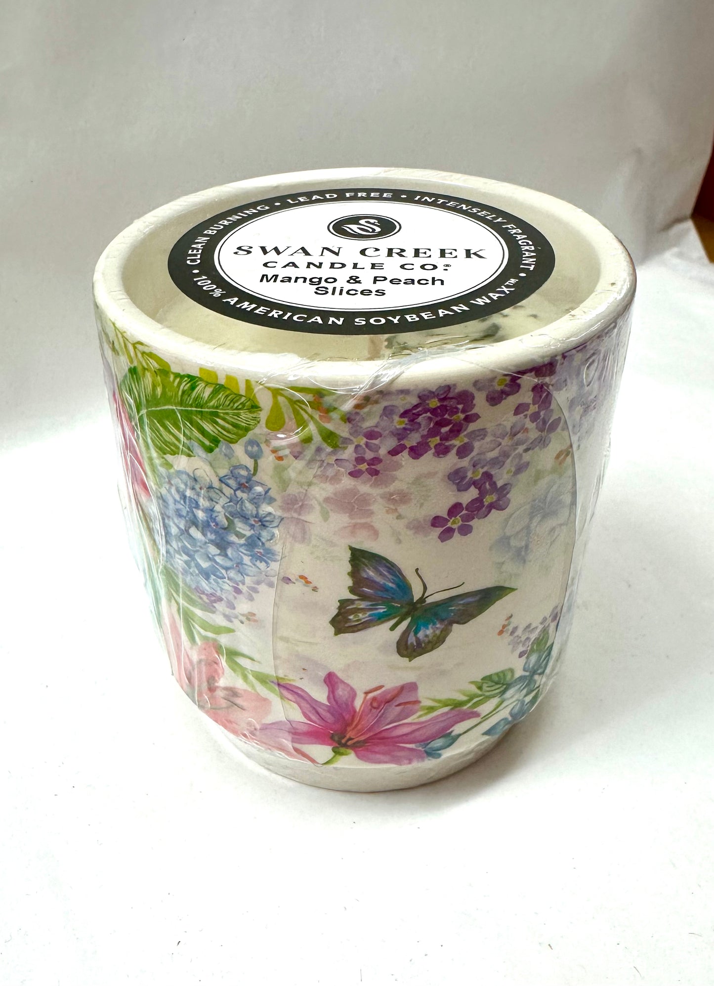 Mango & Peach Slices Swan Creek Round Floral Candle (9 oz.)