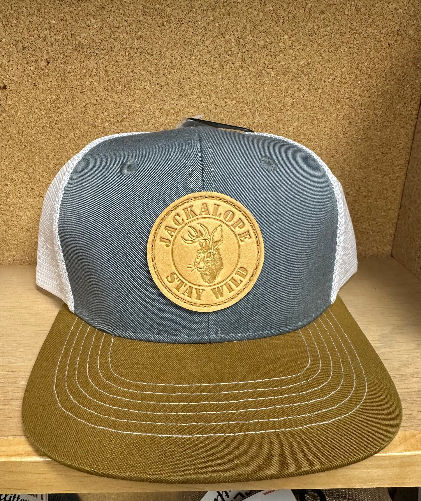 Jackalope Gry/Gld Hat