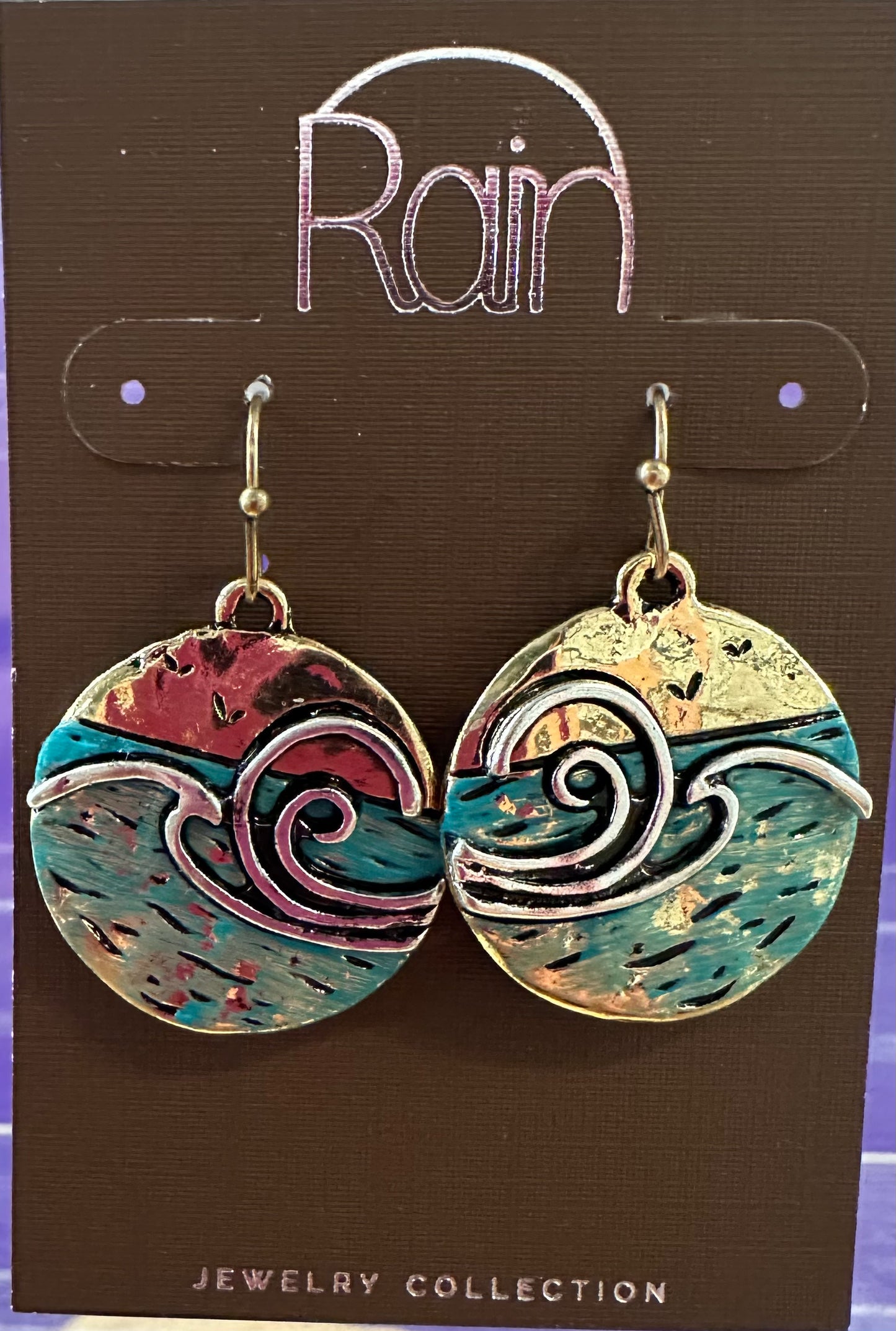 Gold Wavescape Round Rain Earrings