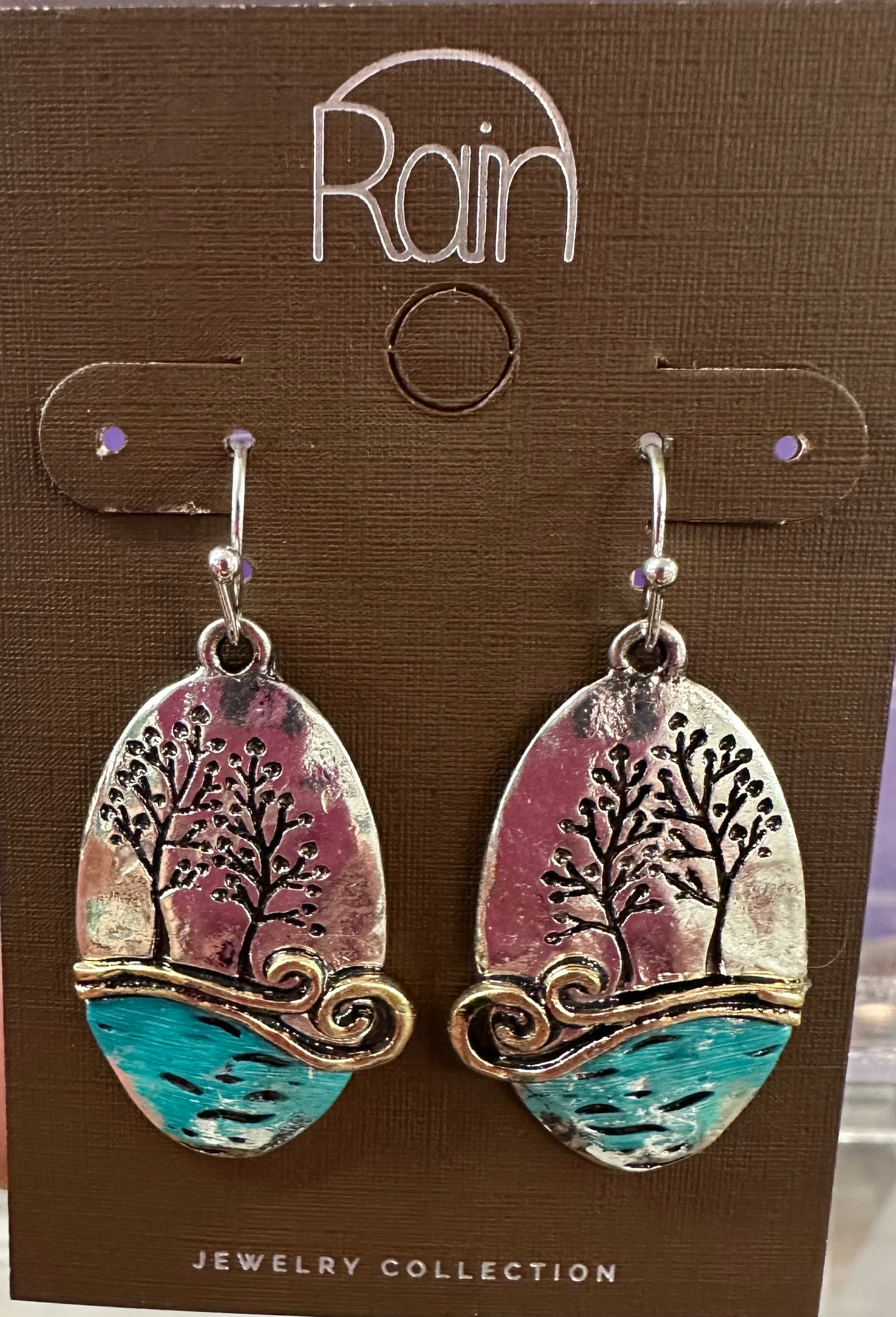 Engraved Landscape Oval Rain Earrings