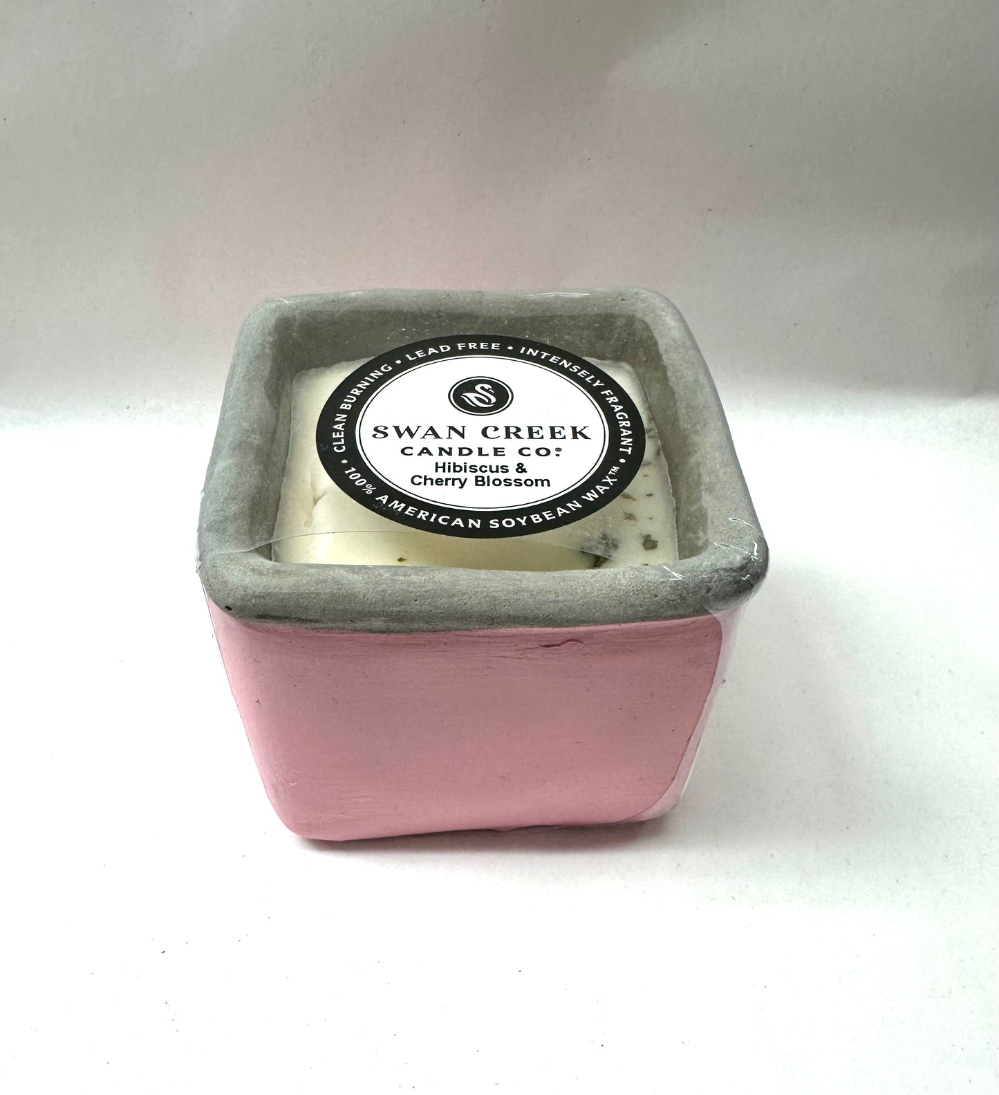 Hibiscus & Cherry Blossom Swan Creek Square Sorbet Candle.       (5 oz.)