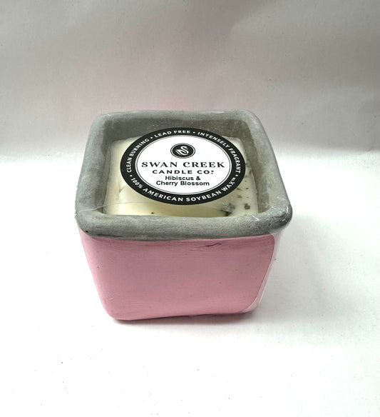 Hibiscus & Cherry Blossom Swan Creek Square Sorbet Candle.       (5 oz.)