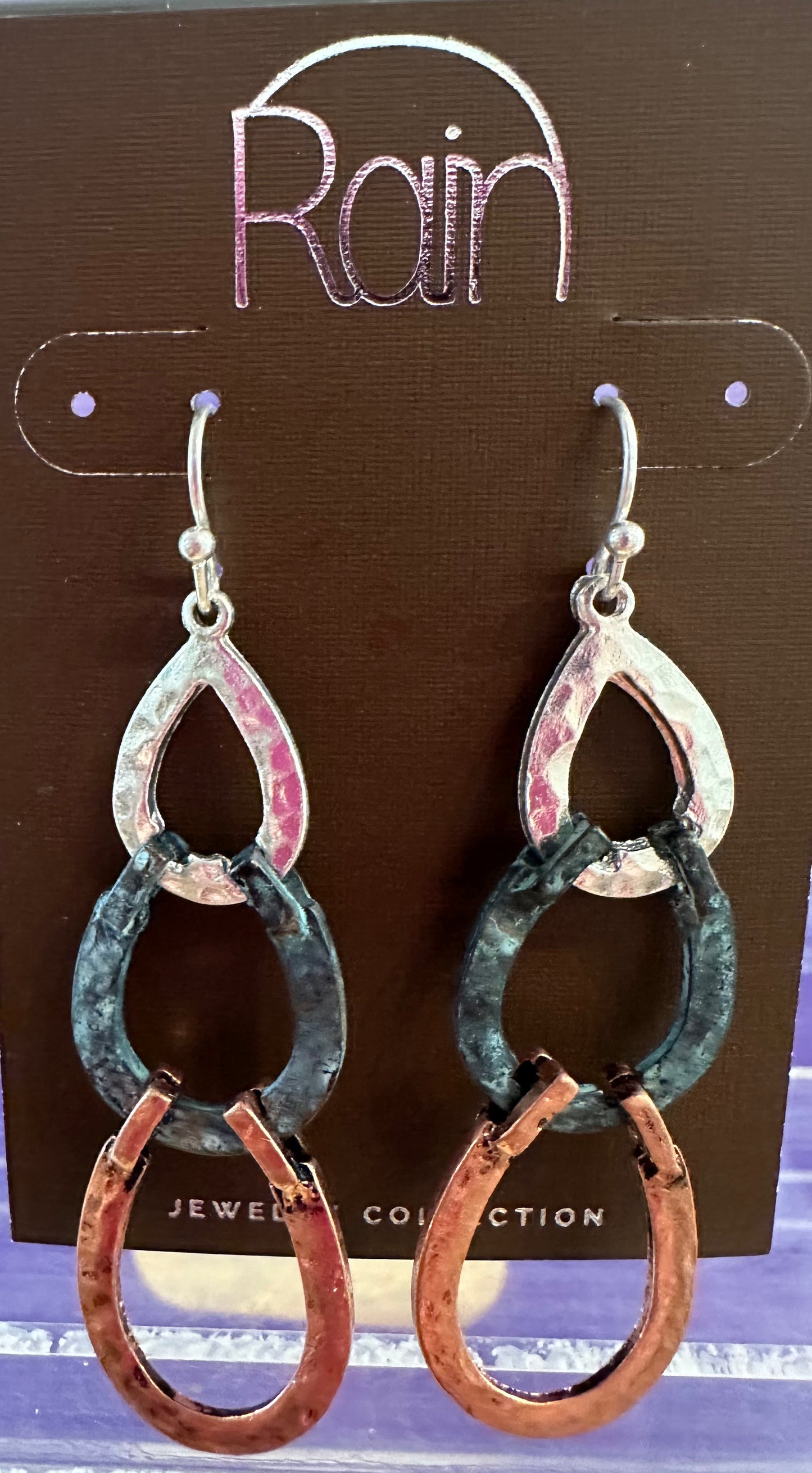 Mlt Horseshoe Links Rain Earrings