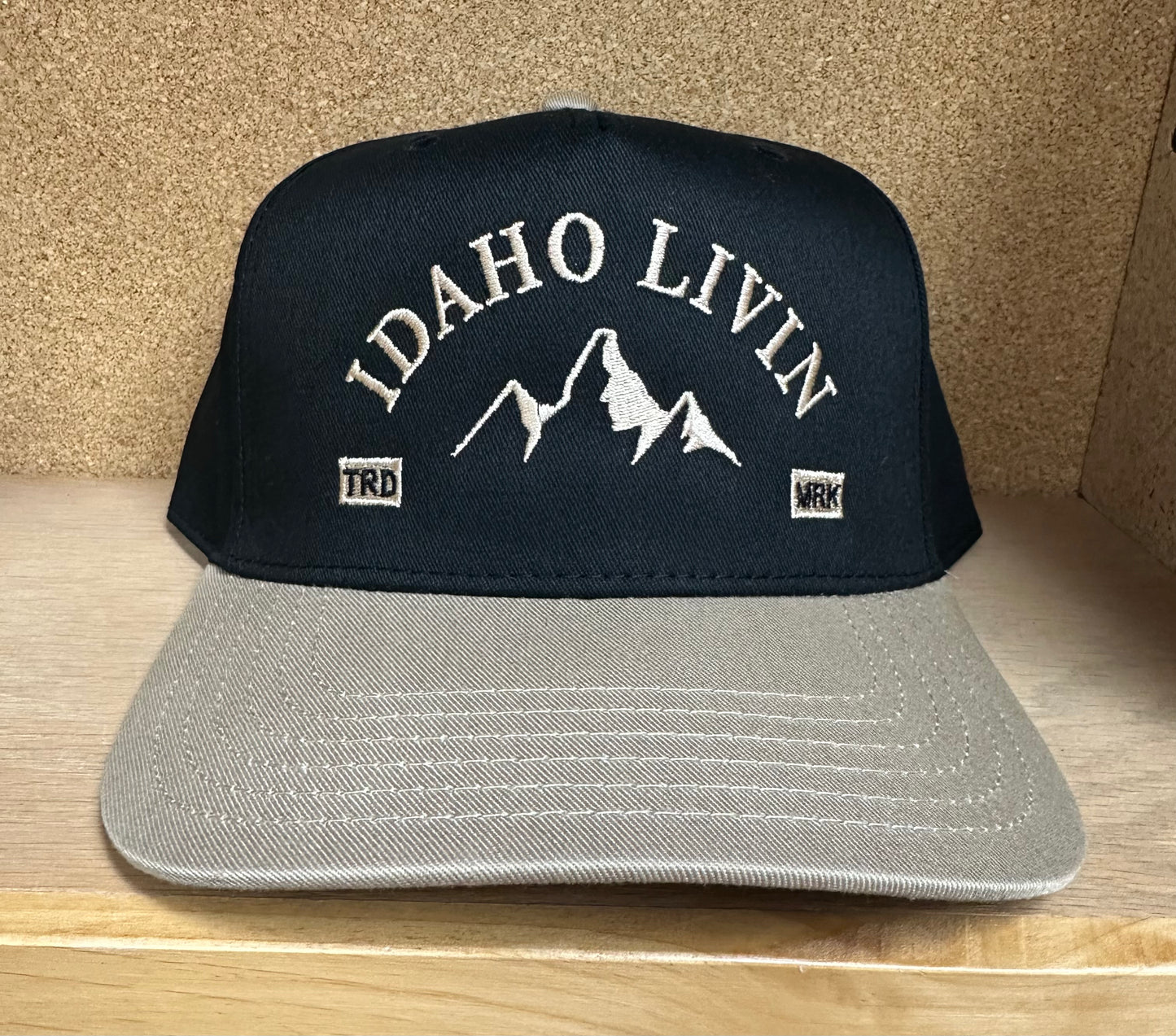 Mountain Idaho Livin Hat (Black/Kahki)